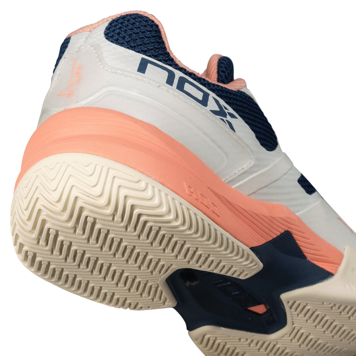 NOX Zapatillas AT10 PRO Gardenia/Titán