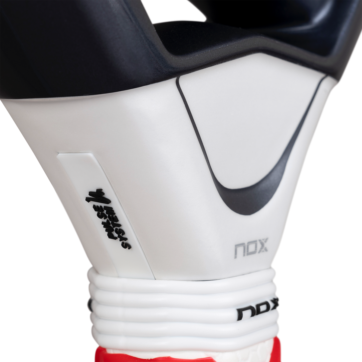 NOX AT10 Luxury Genius 12K Alum XTREME Lite by Agustín Tapia